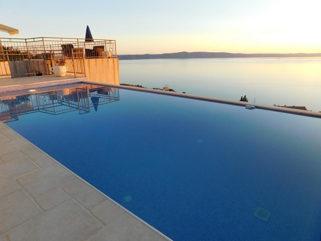 Villa Lilly Podgora Exterior photo